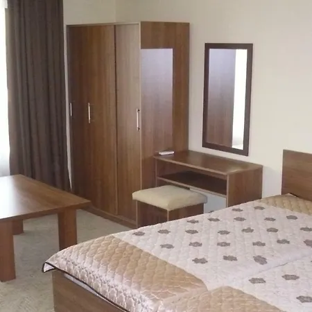 дъбовец * Dubovets