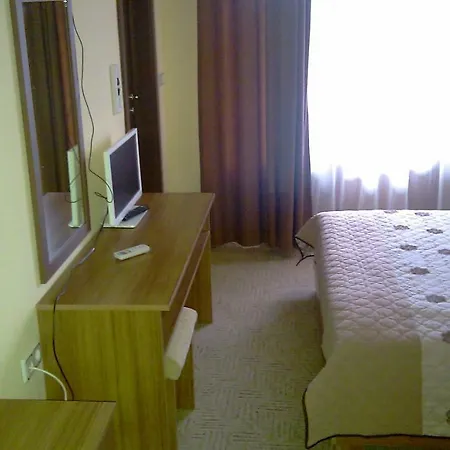 дъбовец * Dubovets